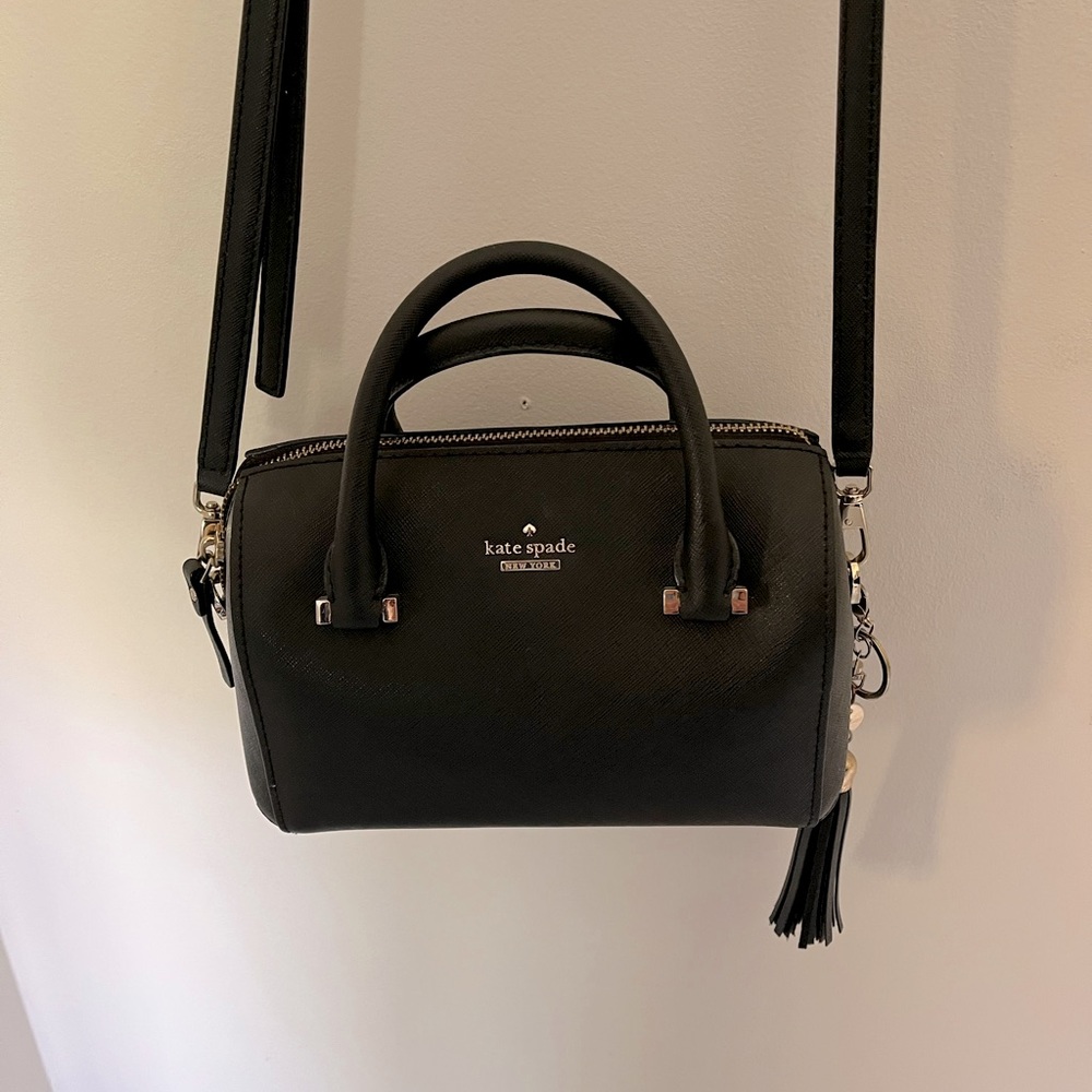 Black Kate Spade purse